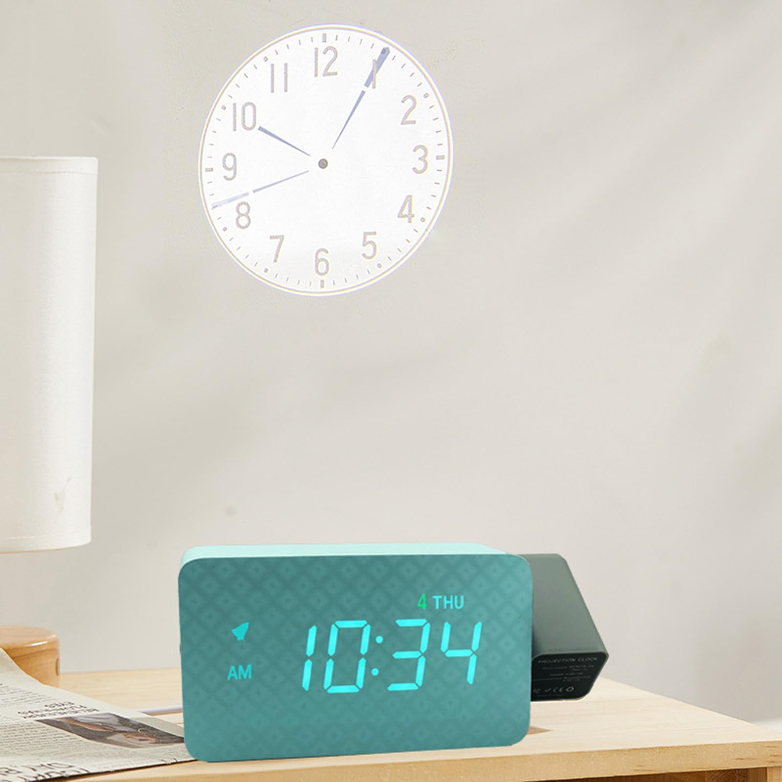 Digitaler Projektionswecker für Schlafzimmer: 180° drehbares Deckendisplay, Laute Alarme, Nachtlicht und Datumsprojektionsuhr für die Schlafzimmerdecke