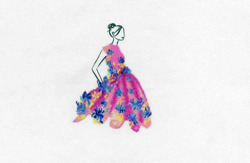 DMC Stitch Kit Party Pink, Includes Embroidery Threads, Needle, Canvas Aida and Instructions