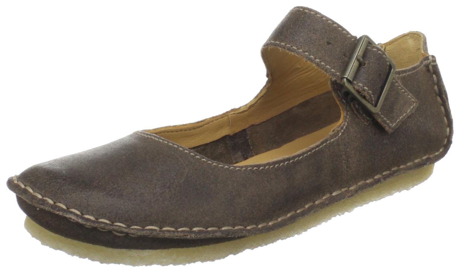 Clarks Women's Faraway Fell Flat