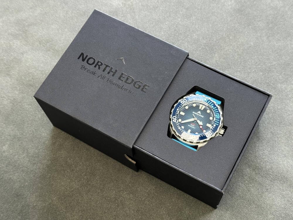 North Edge 2026 Triton Herren Solar Taucheruhr - 300M Wasserdicht, 316L Edelstahlgehäuse, Premium Quarzwerk