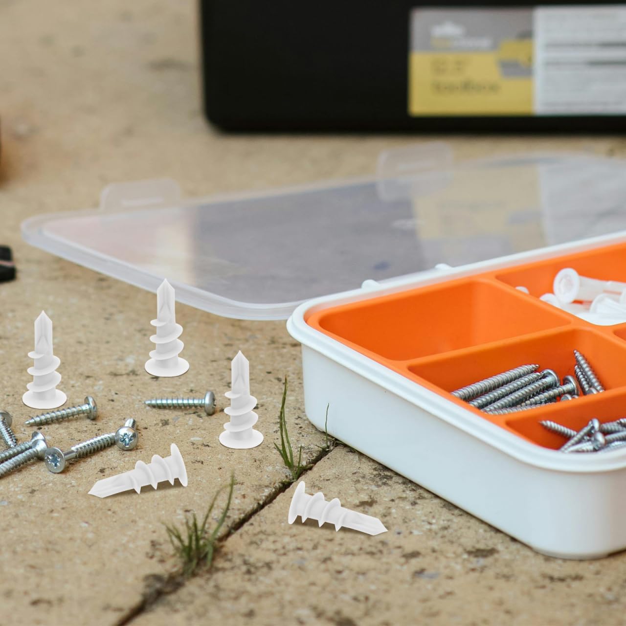 ULTECHNOVO 20pcs Plastic White Drywall Anchors Plugs, Self Drilling Hollow Wall Plugs for Plasterboard Sheetrock Shelve Fixing, Screw Expansion Tubes for Hanging Heavy Home Decors