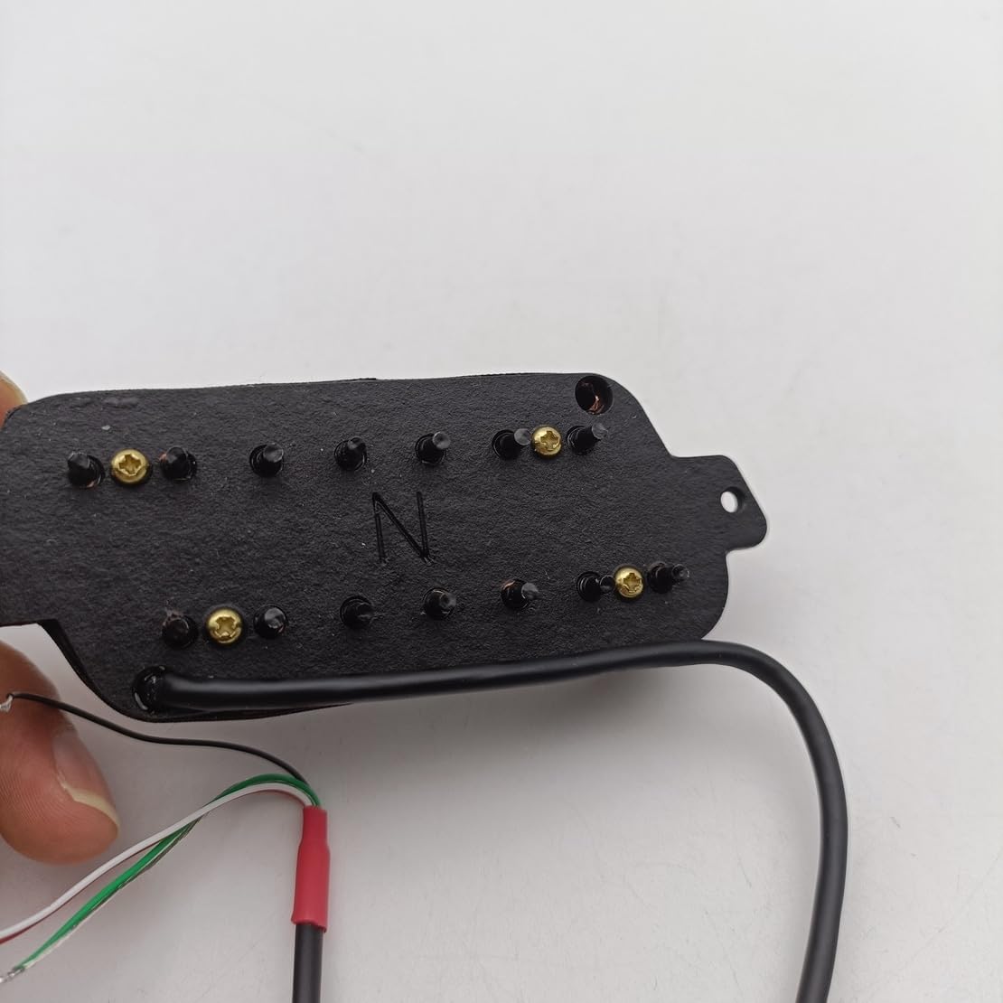 Amazon.co.jp: ヘッドレスファンフレットギターピックアップアルニコ5