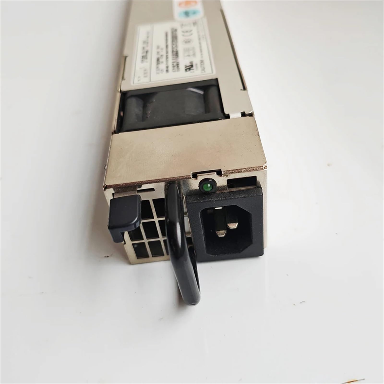 M1U-2650V Fuente de alimentación de Servidor redundante de 650W