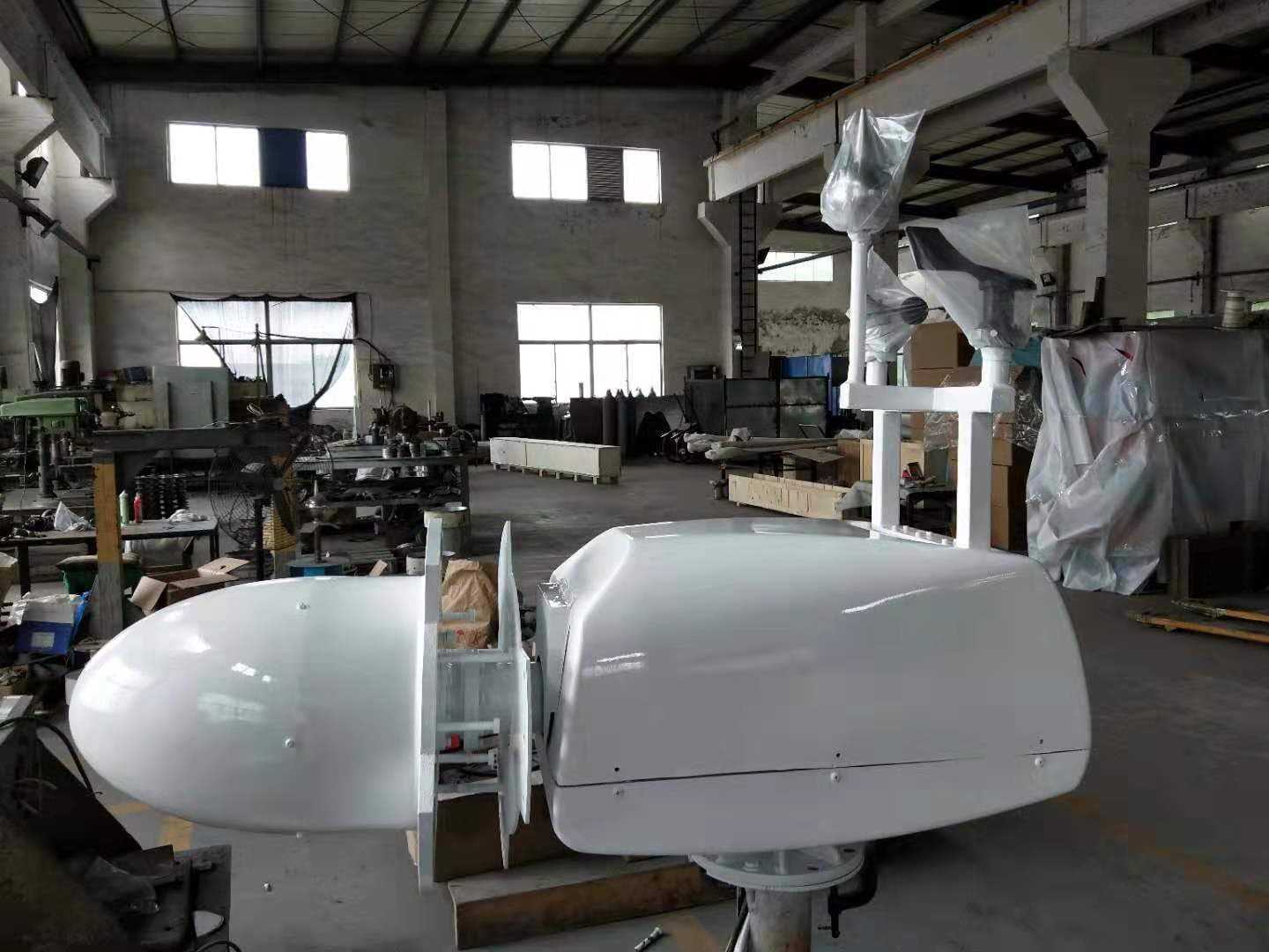 3000W 48V Horizontale Windturbine 1,4 m Rotorblätter 3KW Windgenerator-Kit mit LCD MPPT-Laderegler für Haus, Hof, Off-Grid-System (48, Volt)
