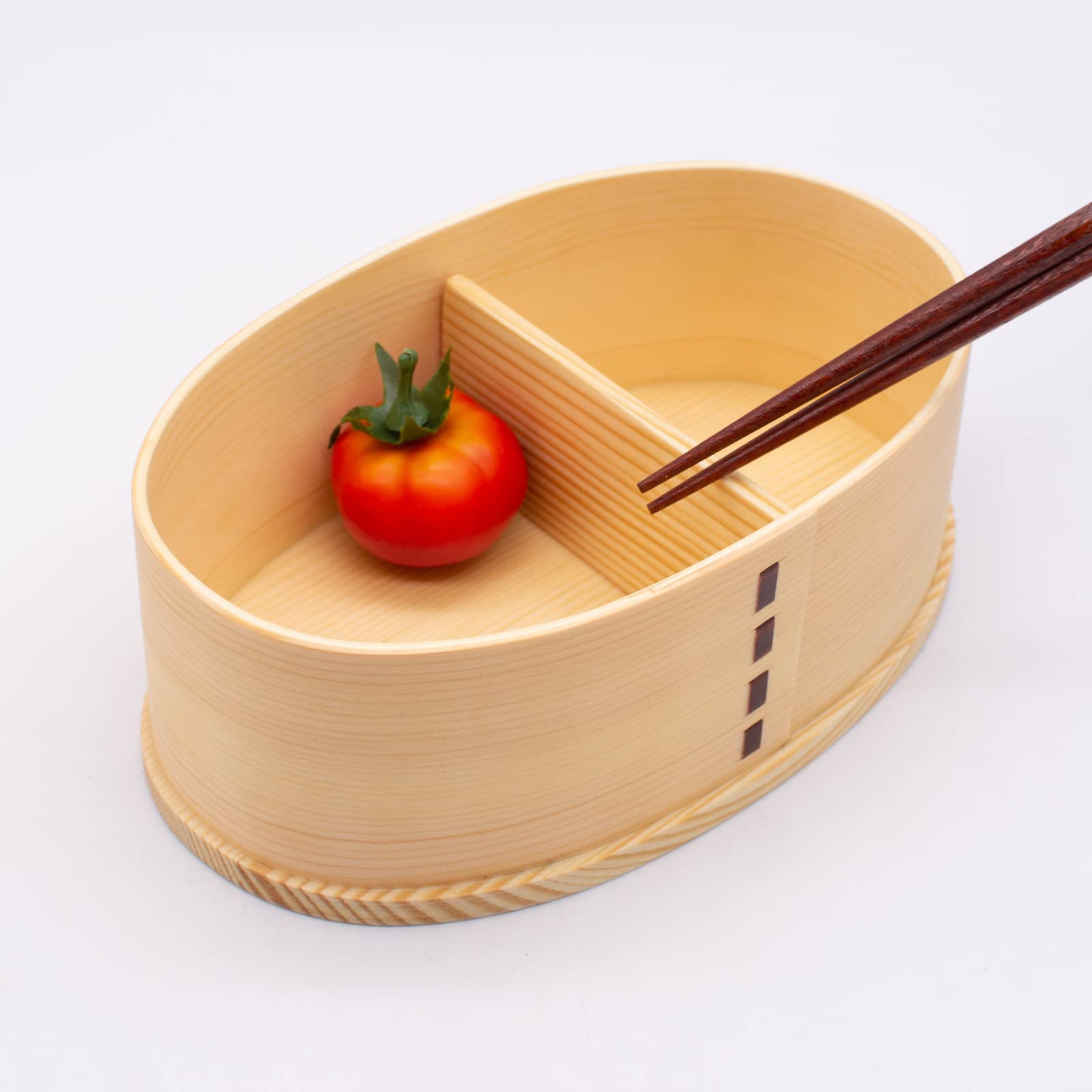 Amazon｜曲げわっぱ 弁当箱 木製 約18×12cm ランチボックス 一段