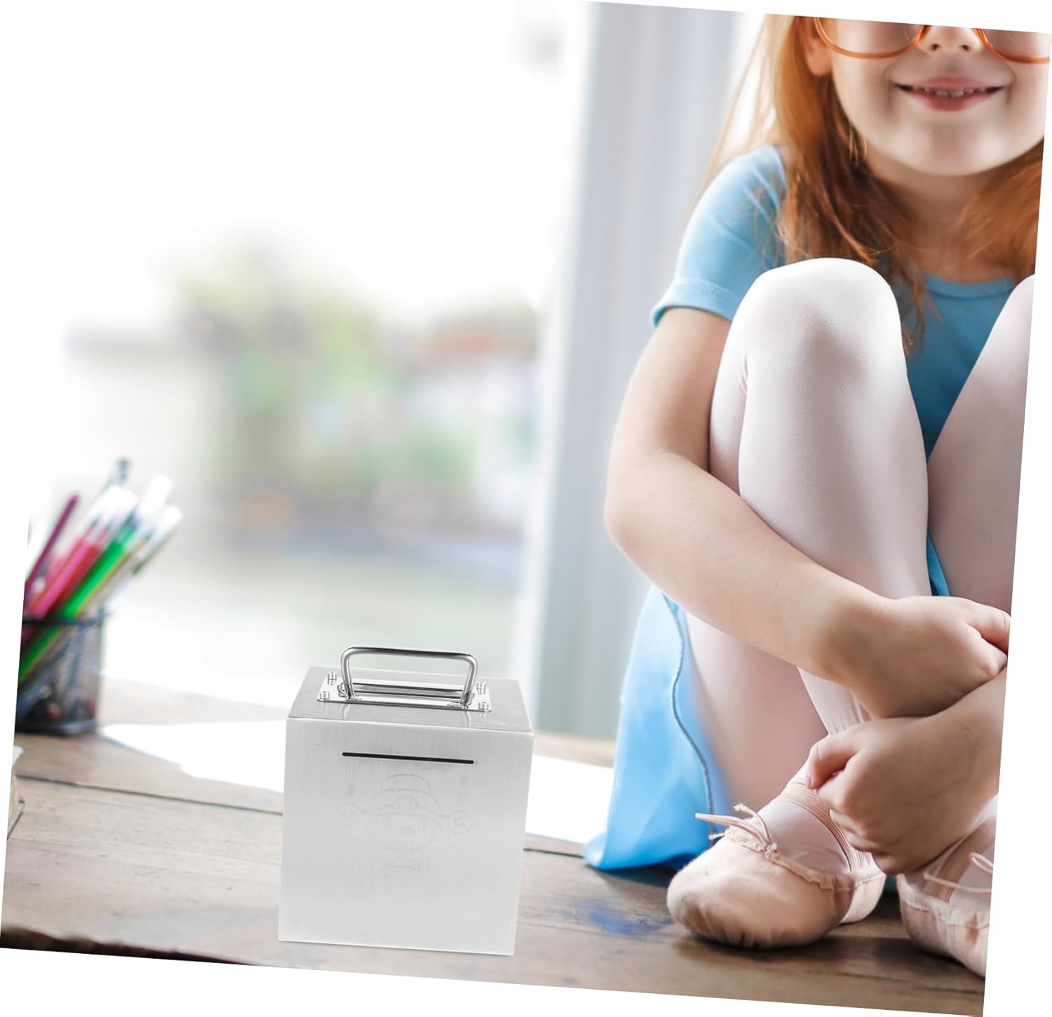 Unbreakable Metal Coin Piggy Bank Money Jar for Women Compact Savings Bank