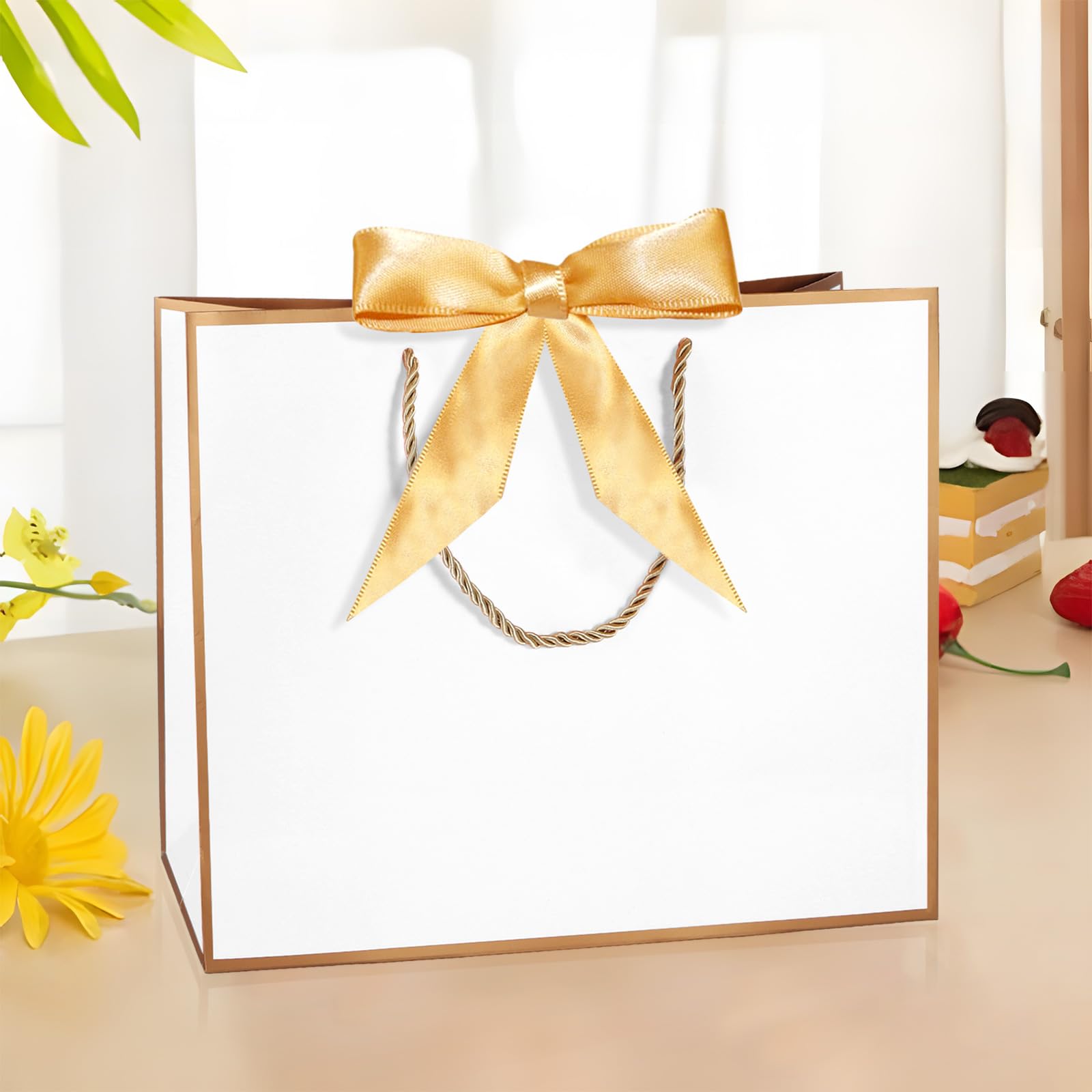 LDIWEE Lot de 12 sacs cadeaux de remerciement avec poignées, sacs en papier avec nœud en ruban pour mariage, remise de diplôme, fête prénatale, fête des mères, anniversaire, demoiselle d'honneur