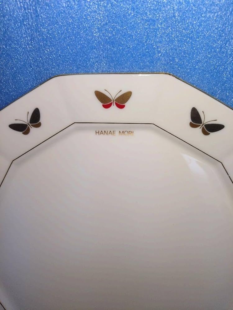 Amazon.co.jp: 山加製陶 HANAE MORI 森英恵 金彩蝶柄 プレート 皿