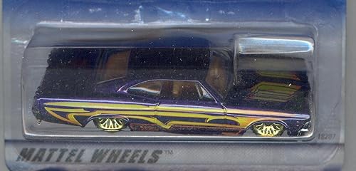 Miniatura 3 de Hot Wheels 1998 PRIMERA EDICIÓN 635 púrpura '65 IMPALA LOWRIDER 8 de 40 Escala 164