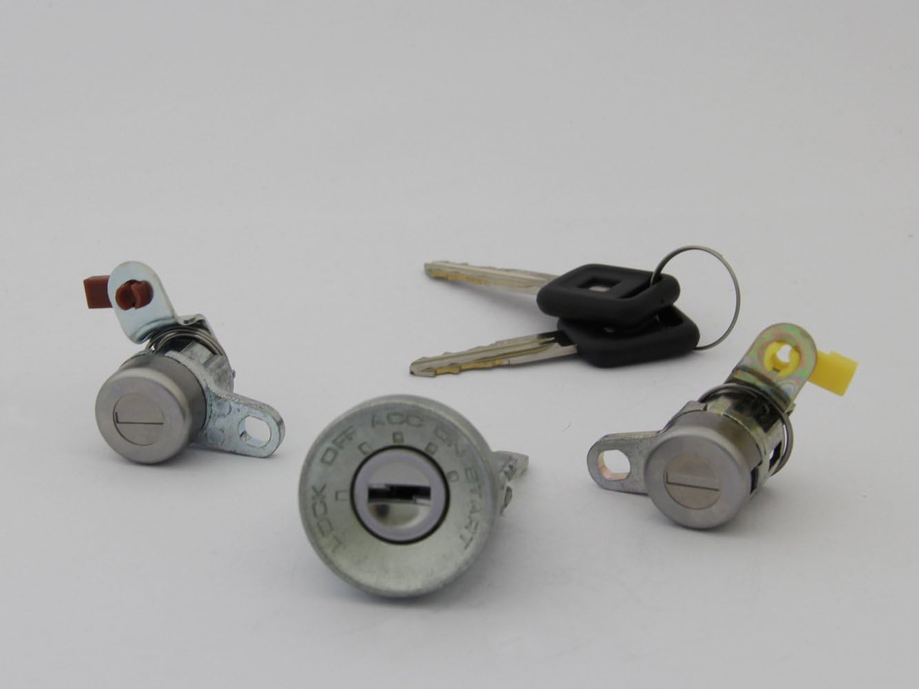 Fit ISUZU TF TFR CHEVROLET LUV HOLDEN RODEO 8802 IGNITION