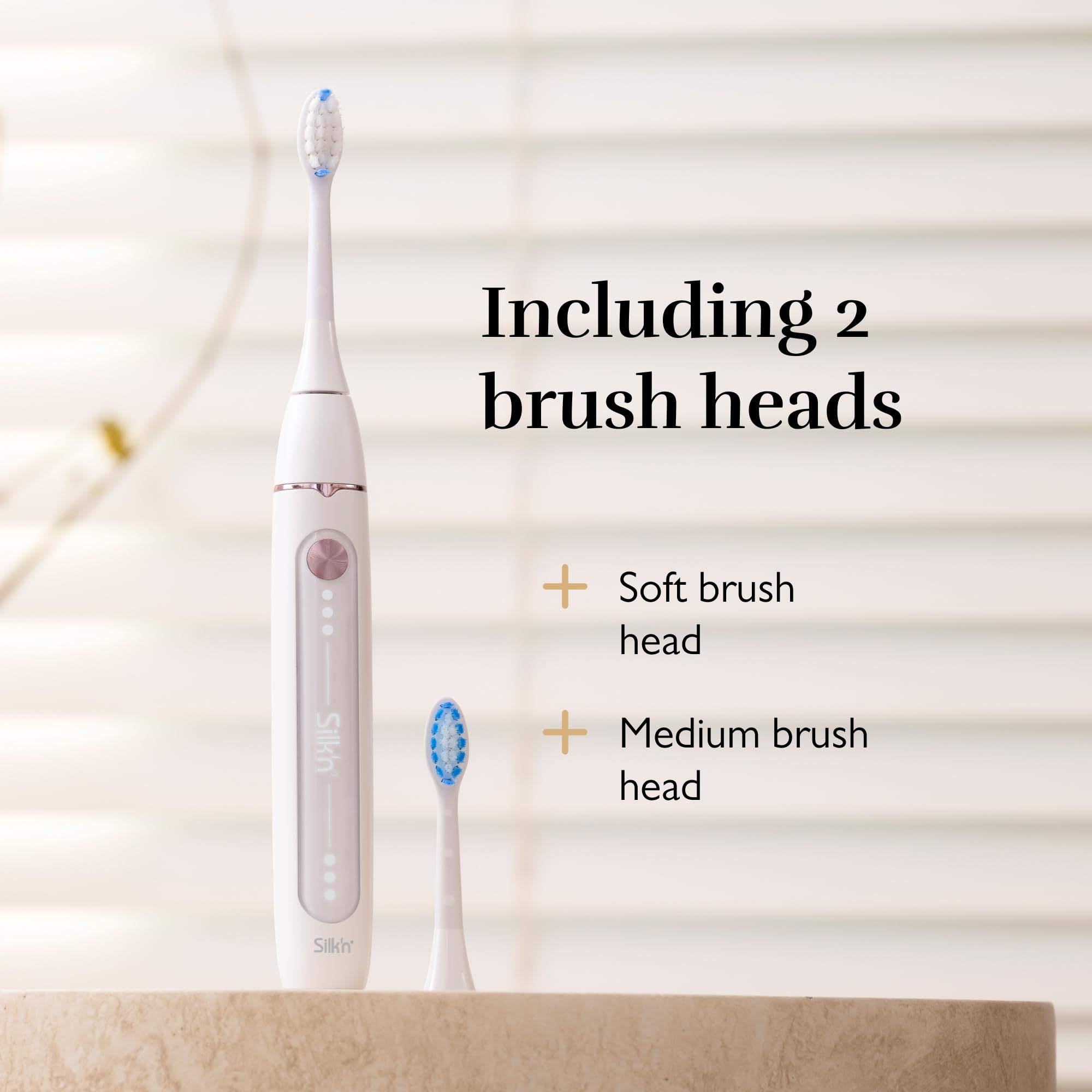 Silk'n Brosse à dents électrique sonique I SonicYou I Jusqu'à 300 jours d'autonomie - Convient aux dents sensibles I avec 1 brosse medium + 1 brosse souple I Blanc Mat