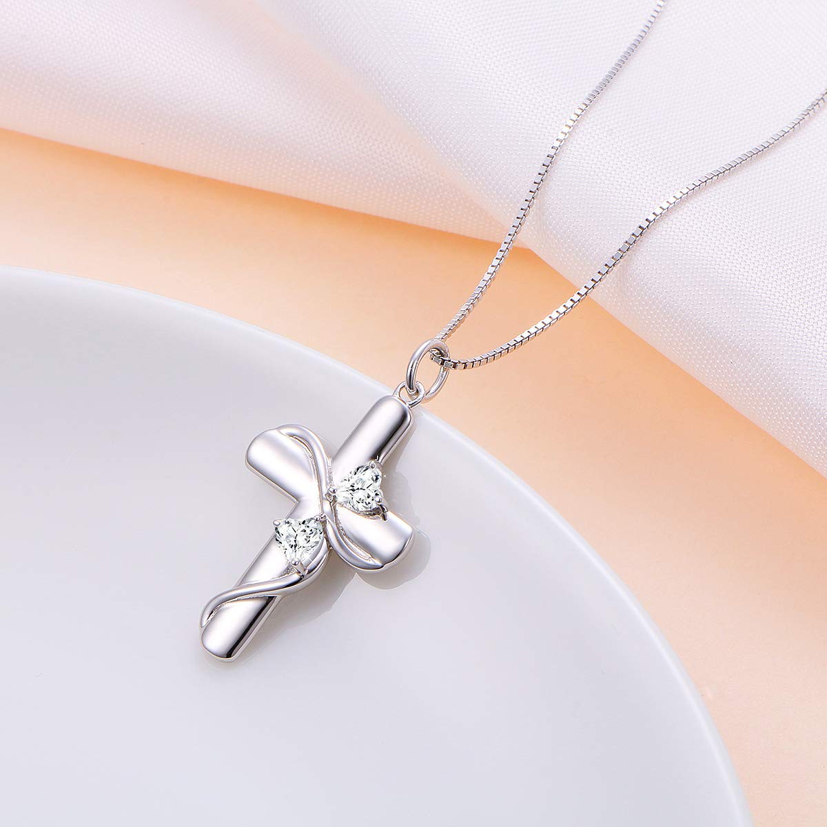 DAOCHONG 925 Sterling Silber Zirkonia Glaube Hoffnung Liebe Kreuz Anhänger Halskette für Frauen Muttertag Geburtstag Geschenke, Box Kette 18 Zoll
