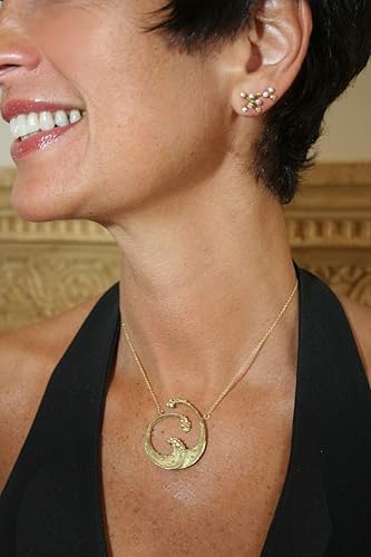 Miniatura 6 de Ocean Wave Jewelry collares de 2 tamaños, pendientes de 3 tamaños. Oro de 18 quilates, oro de 14 quilates o plata esterlina con diamantes. Joyas