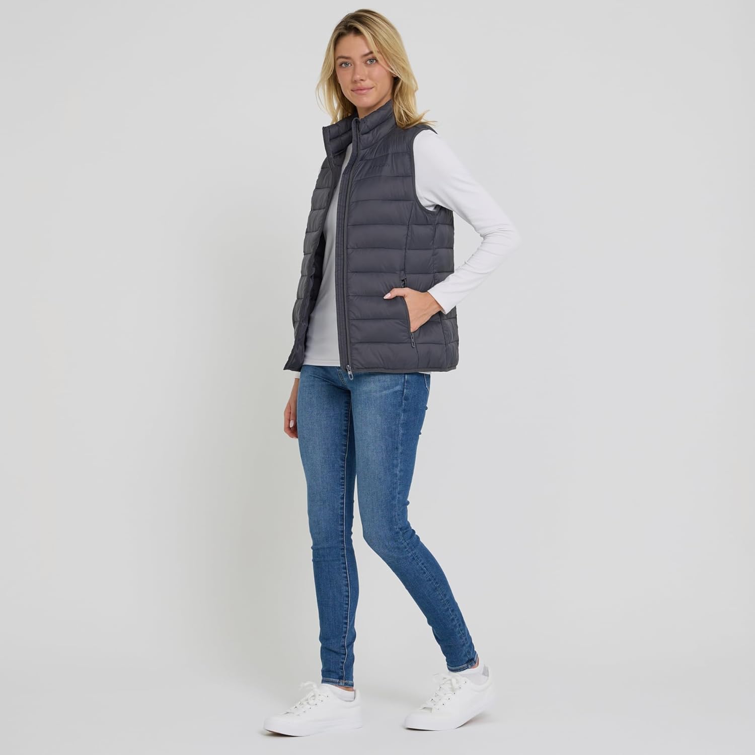 Spyder Womens Puffer Vest - Lightweight Sleeveless Puffer Vest Women - Cozy Fall Fashion Warm Quilted Jackets for Women - Image 3