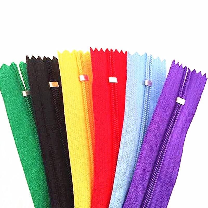 KGS Confezione Da 10 Cerniere In Nylon Per Cucito, 50 Cm, 10 Colori Assortiti, Con Tappi E Chiusure Frontali