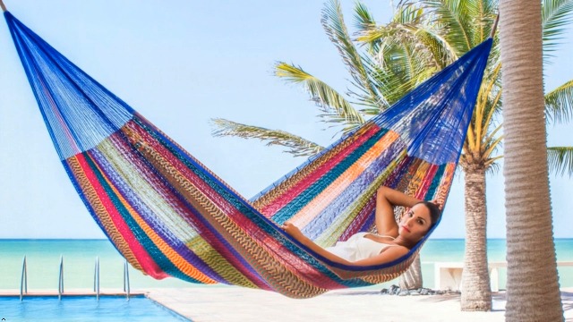 Amazon.com : NOVICA Artisan Rainbow Seascape Double Hammock, Blue