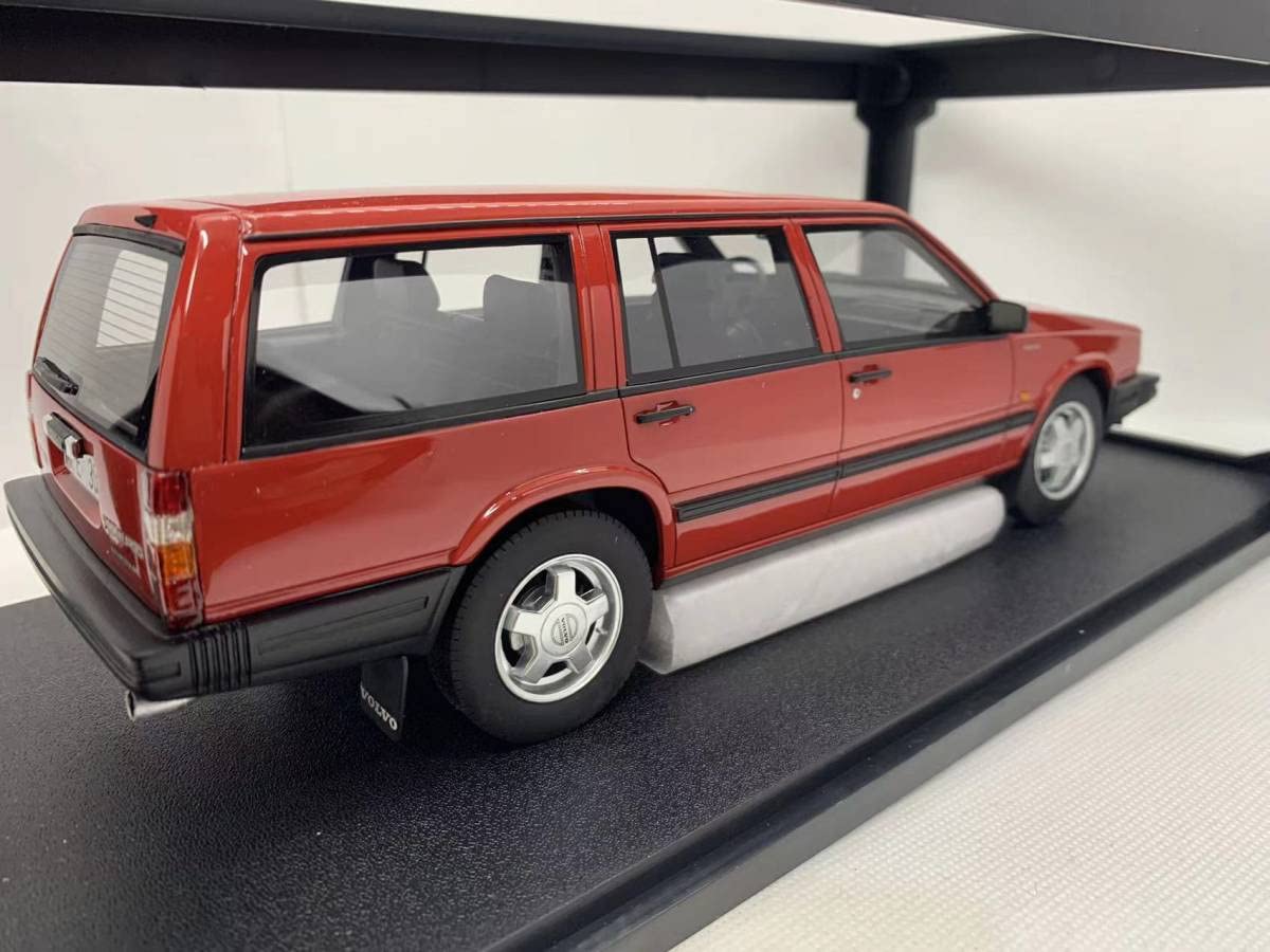 Amazon | Cult 1/18 ボルボ Volvo 740 Turbo Estate 1988 レッド J-029