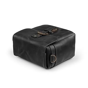 Amazon.com : MegaGear Leather Camera Messenger Bag for DSLR