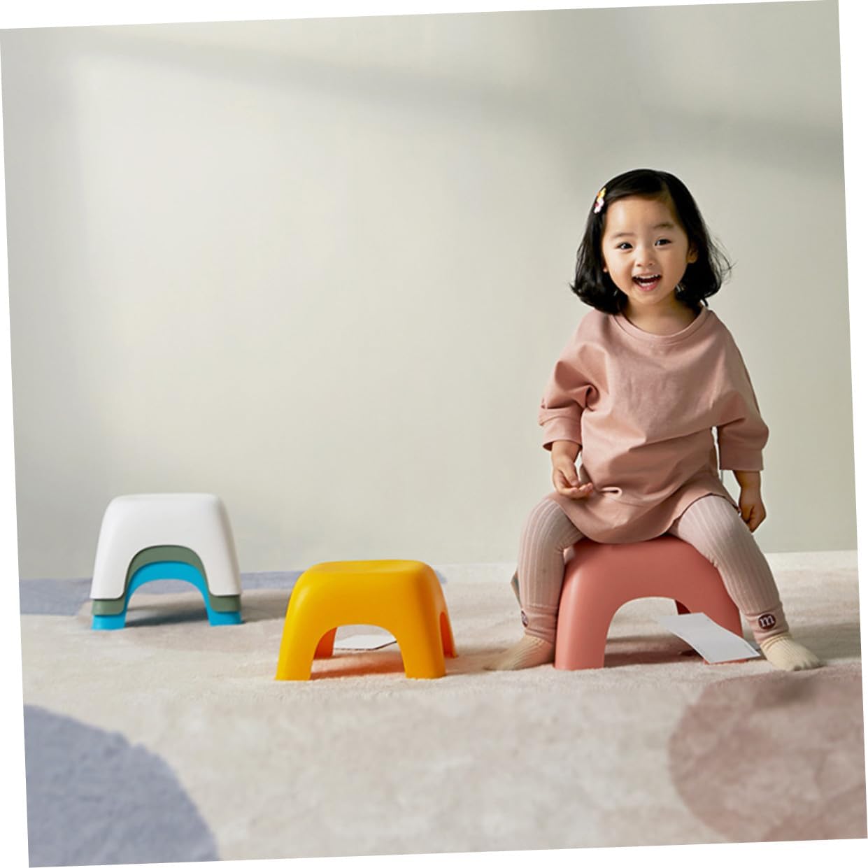 ULTECHNOVO Kids Footstool Non Skid Plastic Stackable Stool for Children