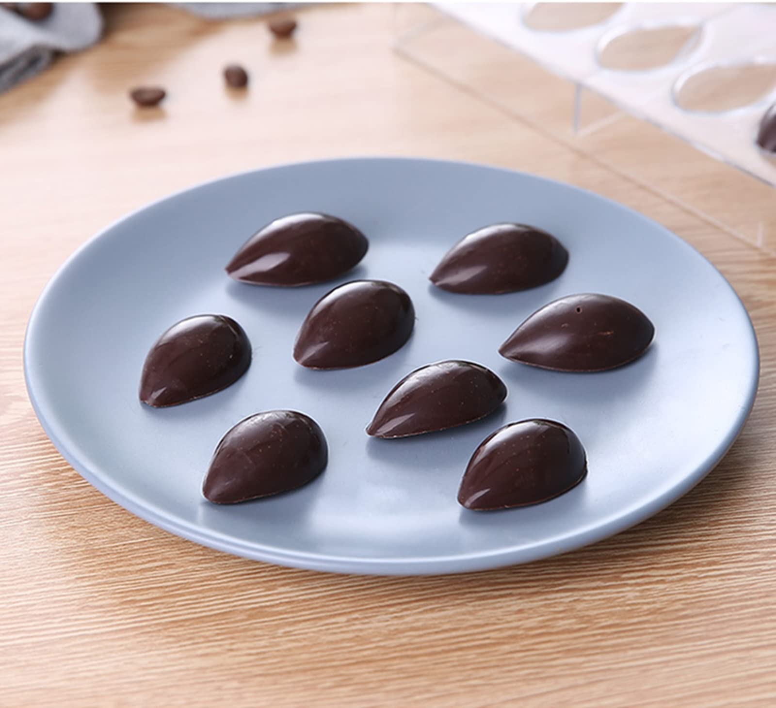 Binwat Chocolate Candy Mold PC Polycarbonate Chocolate Making Mould with Scraper (Water Drop Shape, 2pcs) - Image 4