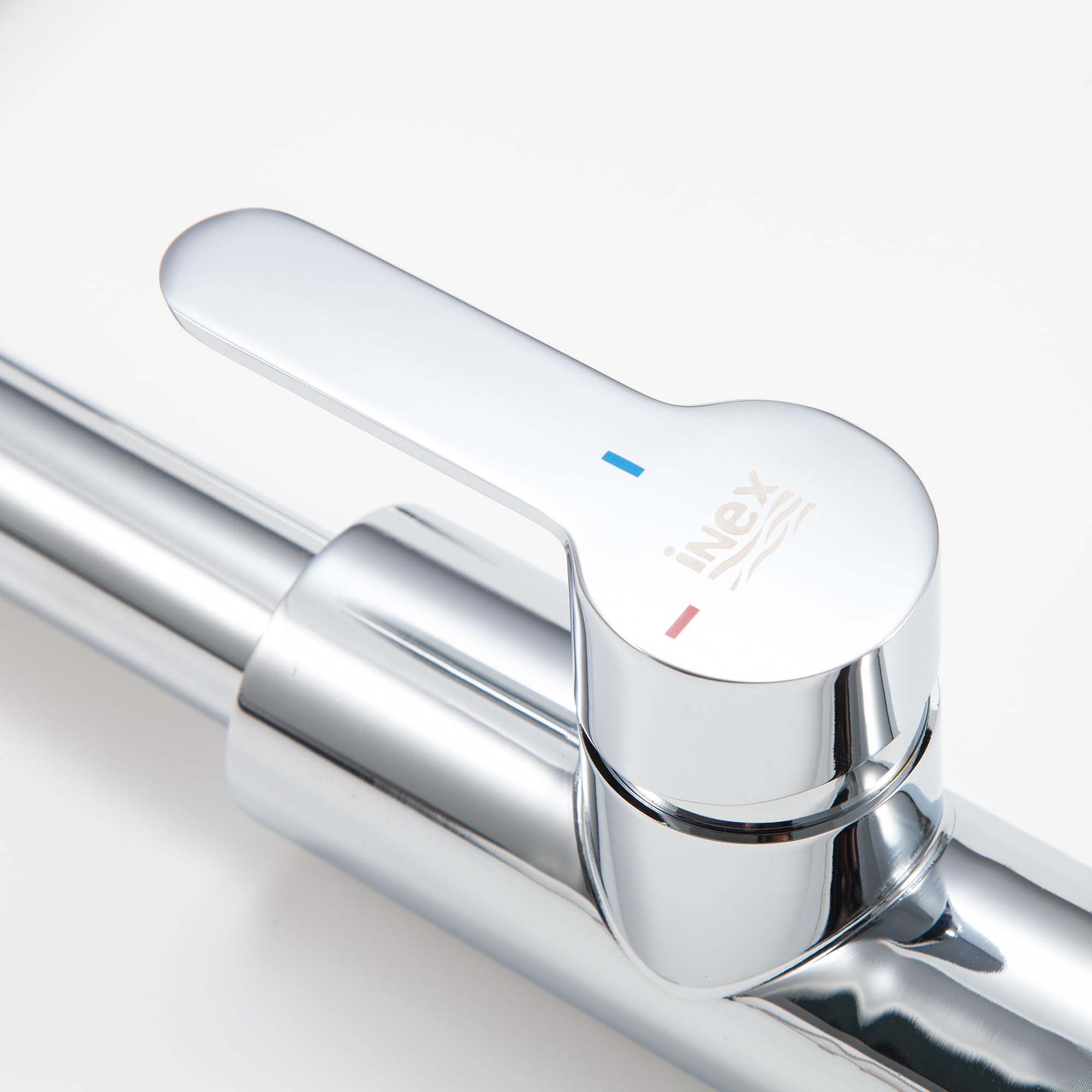 INEX EUROPA Grifo Cocina Acero Inoxidable Ahorro de Agua - Grifo Giratorio con Cabezal 4 Funciones Mayor Eficiencia - Grifo Cocina Elegante y Fácil de Limpiar - 15 Años de Garantía (Metálico Cromado)
