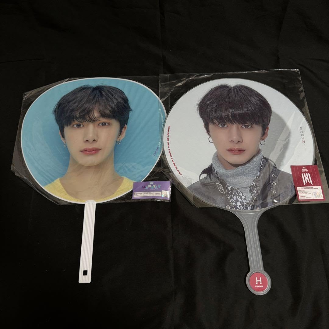 monstax モネク ミニョク うちわ セット MONSTA X モネク うちわ セット ワルツ - メルカリ