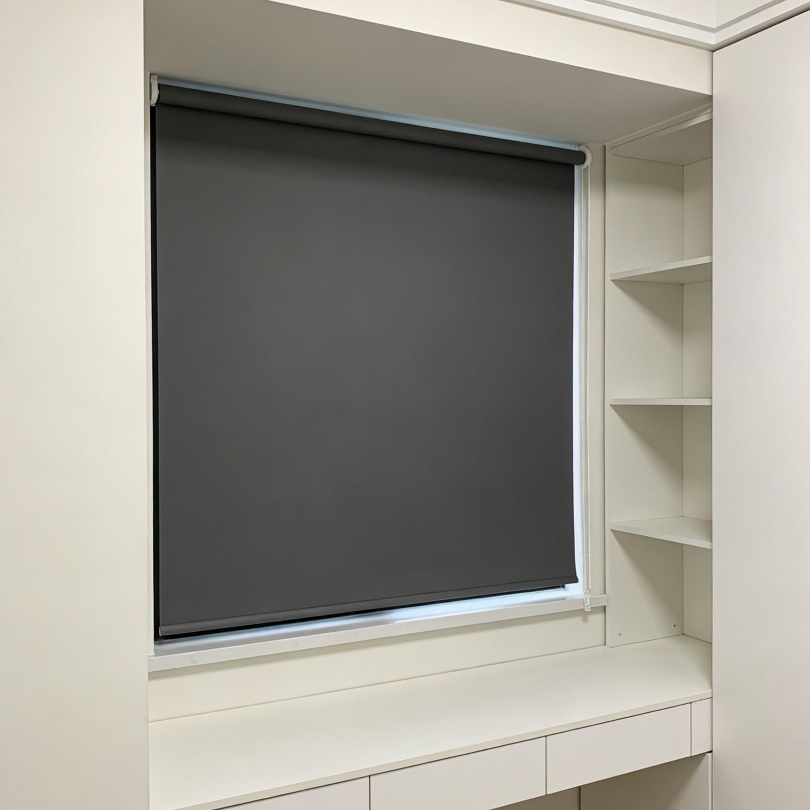 Store occultant gris foncé à isolation thermique 30 x 50 cm Fixation magnétique Idéal pour chambre à coucher et salon Bloque la lumière Efficacité énergétique Amélioration de la vie privée