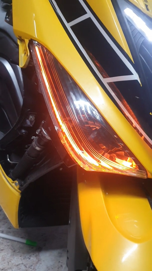 Striscia Led Auto Fari=KIMISS Striscia Luminosa A LED 60 Cm, Striscia LED Per Auto Ultra Sottile Con Tubo Morbido Per Luci Diurne=adesivi Auto Tuning