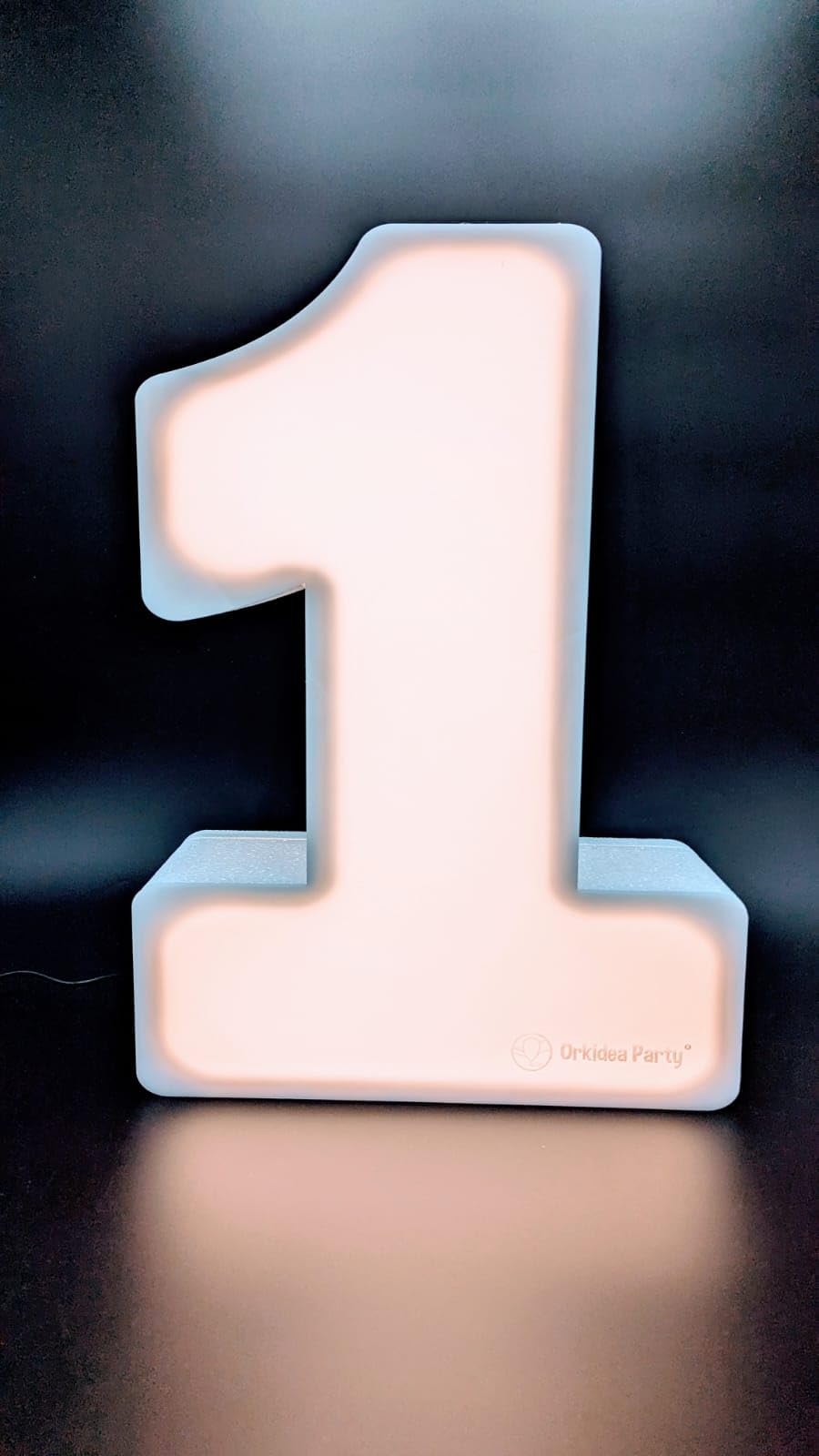 Orkidea Party Numeri e Lettere Luminosi a led in polistirolo e plexiglass in due diverse misure, personalizzabili, per feste, Compleanni, cerimonie. (BATTERIE NON INCLUSE). Made in Italy.
