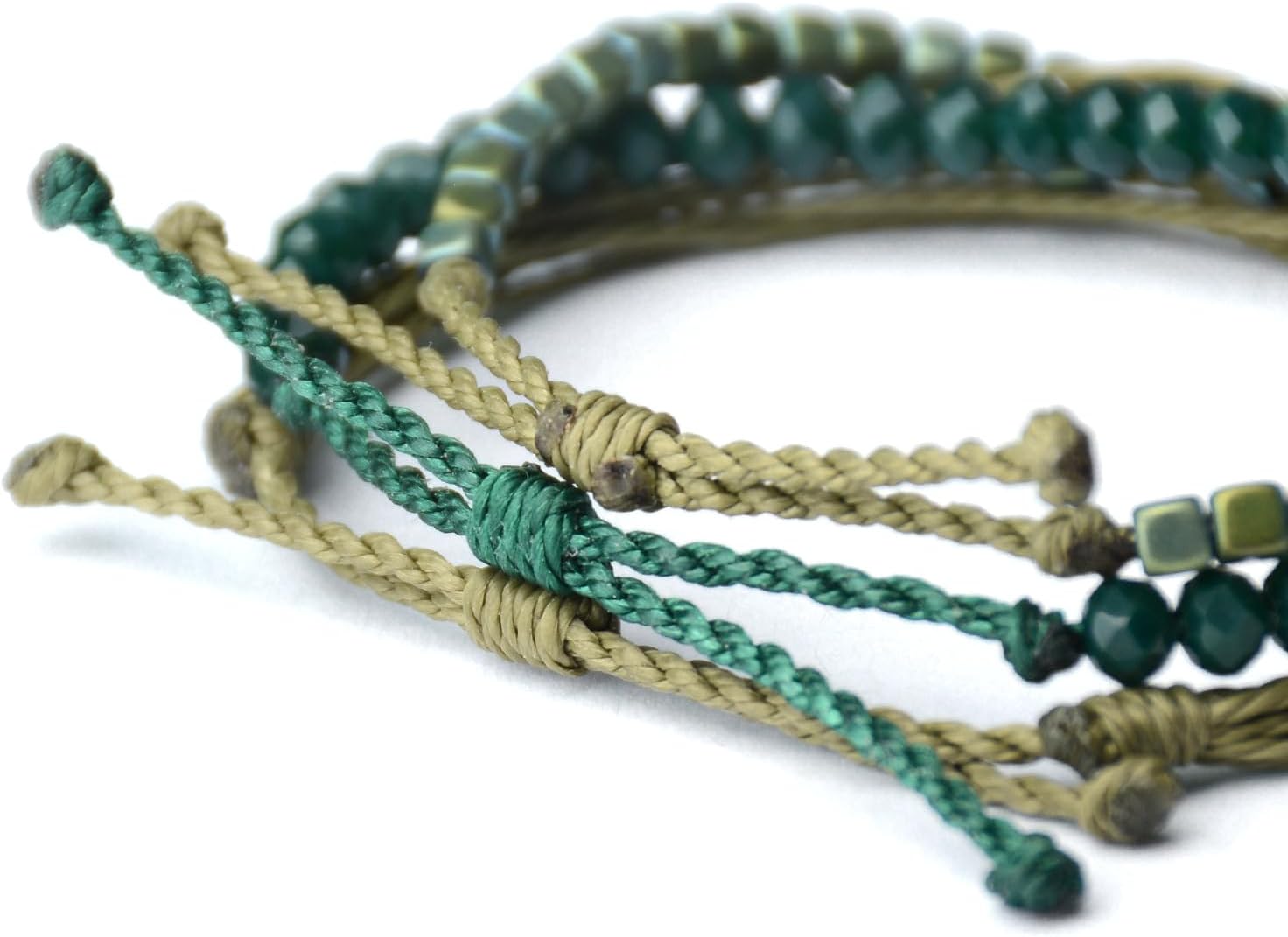 Mezcla Vida 3 Pcs Handmade Women's Stackable Bracelet Set, Adjustable Rope Bracelets Bracelets with Hematite and Glass Beads - Image 7