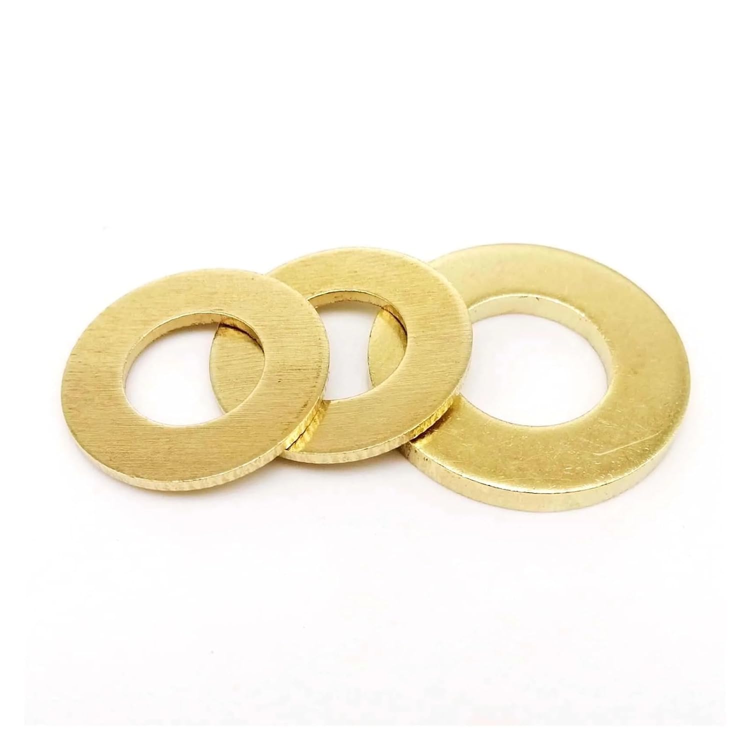700pcs Solid Brass Copper Flat Washer Plain Gasket Ring Pad Mix Size M2 M2.5 M3 M4 M5 M6 M8 Assortment Kit Set Box