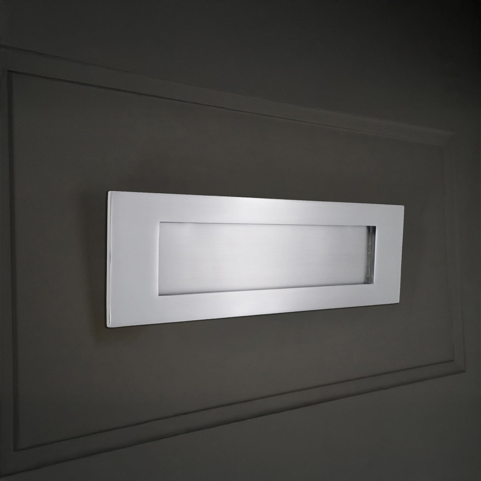 Heavy Sprung - Cassetta postale in ottone massiccio con finitura cromata satinata, 25,4 x 7,6 cm