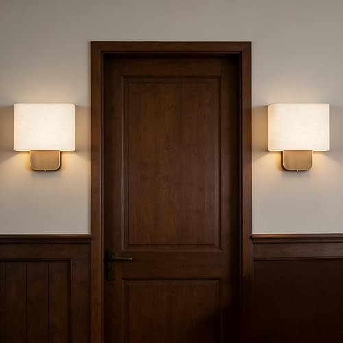 Miniatura 5 de Aplique de pared cuadrado de lino, acabado de latón antiguo, moderna lámpara cilíndrica con cable para dormitorio, tocador de baño, sala de estar,