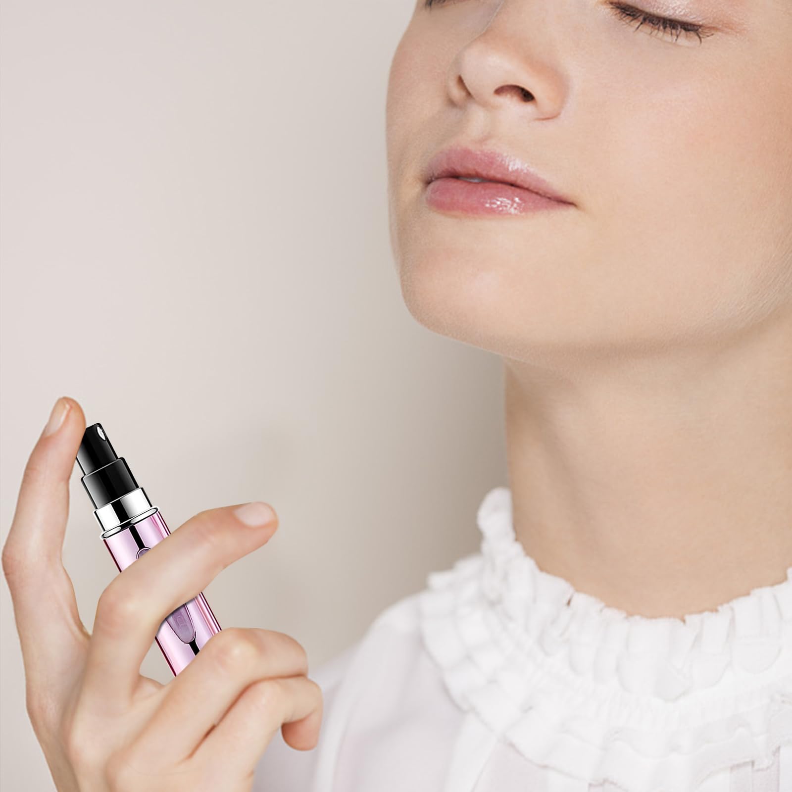 4-częściowy rozpylacz perfum, 5 ml pusty podróżny rozpylacz perfum do wielokrotnego napełniania, mini przenośna butelka z rozpylaczem z okienkiem
