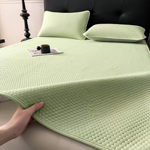 Coprimaterasso rinfrescante e antiscivolo, estivo, traspirante, in seta di ghiaccio, con 2 federe, morbido e lavabile, per chi dorme caldo durante la notte (verde, matrimoniale piccolo)