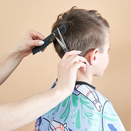 Miniatura 6 de Capa de peluquería para niños, 51 x 36 pulgadas, capa profesional de corte de pelo con correa ajustable para el cuello, capa de corte de pelo unisex