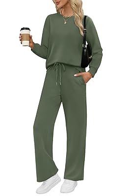 WIHOLL Lounge Sets for Women 2 Piece Travel Vacation Outfits Fall Sweatsuit Tracksuit