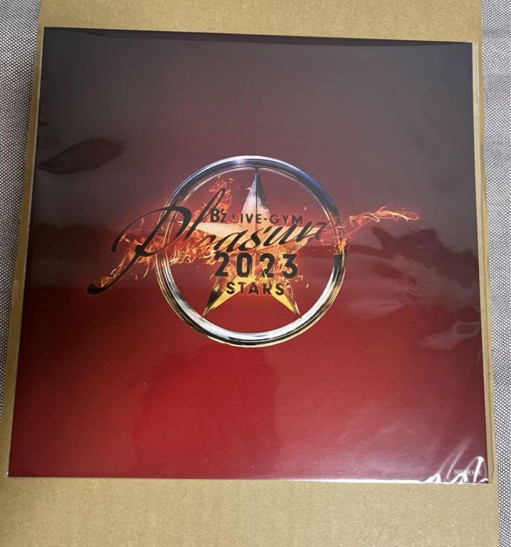 Amazon.co.jp: B'z メガジャケ pleasure 2023 STARS 特典 : おもちゃ