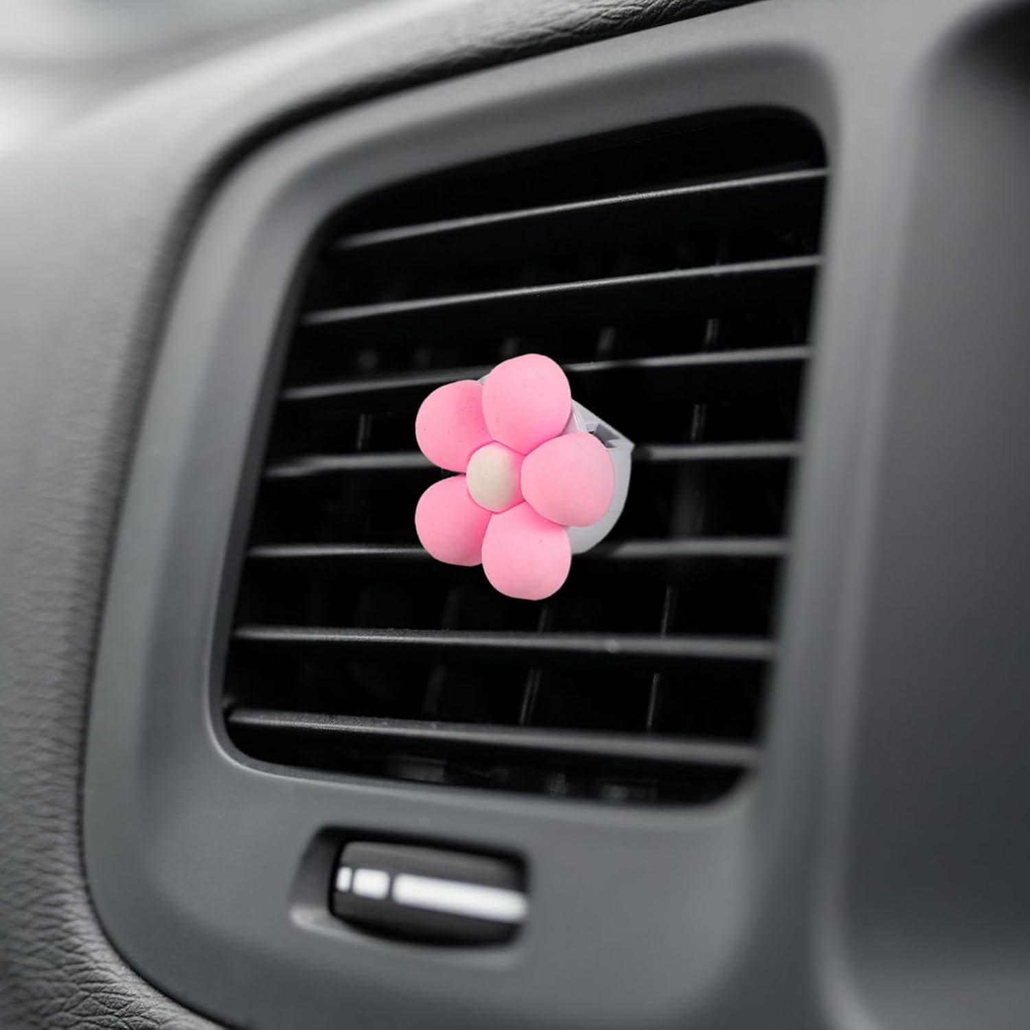 Cabilock 2pcs Car Vent Clips Air Outlet Freshener Flower Shaped Lightweight Pvc Decorative Car Air Freshener Clips