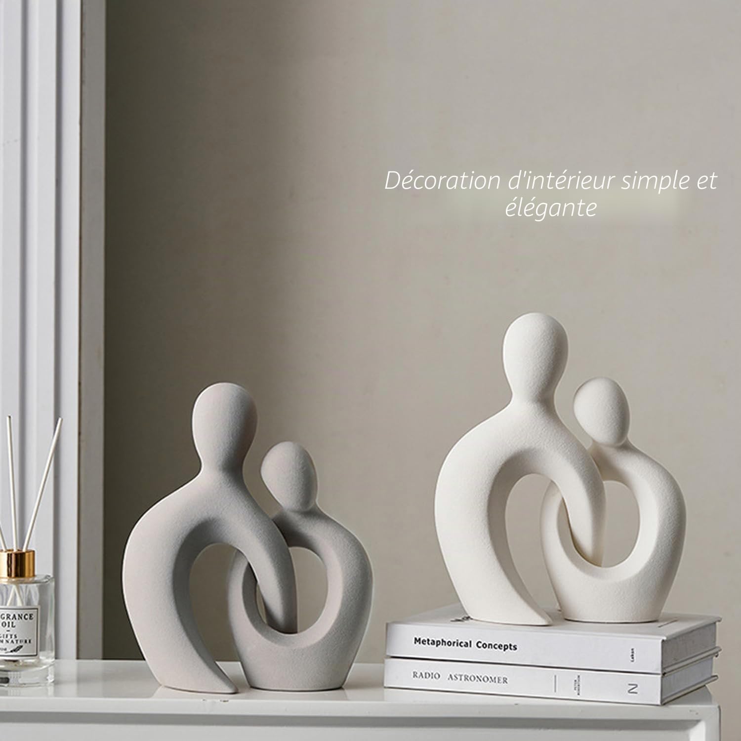 Sculpture Romantique en céramique Blanche pour la décoration intérieure - Statue d'amoureux Abstraite Moderne pour Le Salon, Le Bureau et la Chambre à Coucher