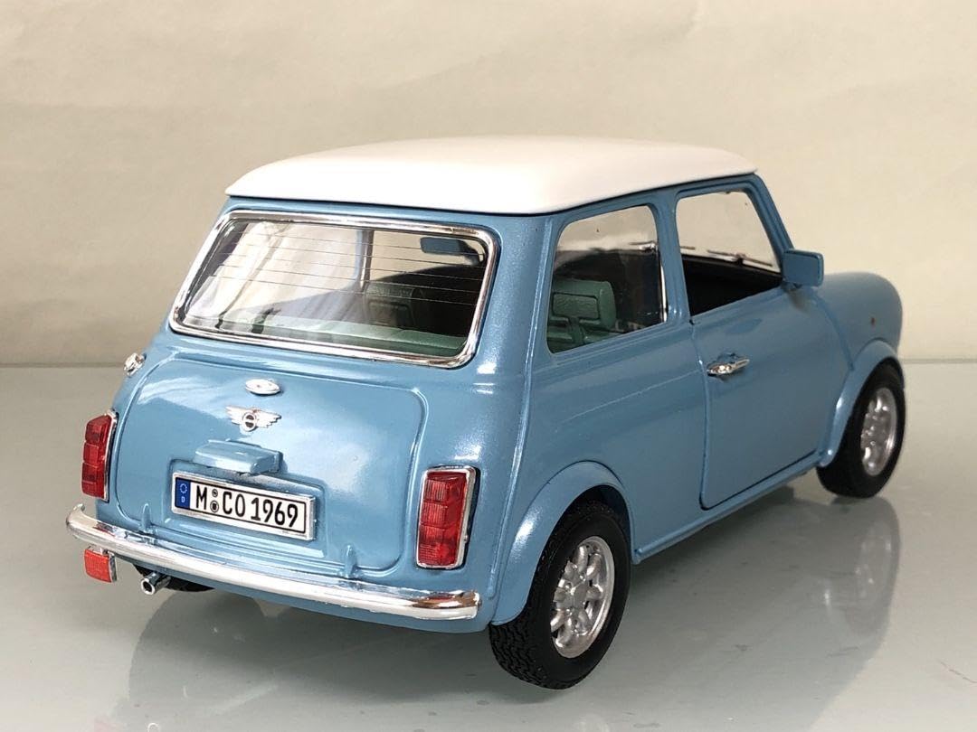 Amazon | ローバーミニミニカー ミニクーパーミニカー 1／18