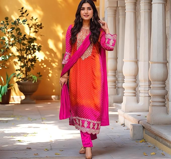 Festliche Chinon-Seide für Damen mit bestickter gerader Kurta mit Hose und Seidenmischung, bedruckte Dupatta-Sets