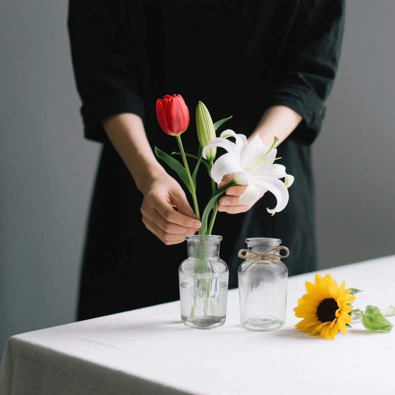 12 Mini Vasi Decorazione in Vetro,Moderni Trasparenti Vaso Minimalisti, Facile da Pulire, Per la disposizione dei fiori, Ideale Decorazione da Tavolo, Matrimonio, Ricevimento