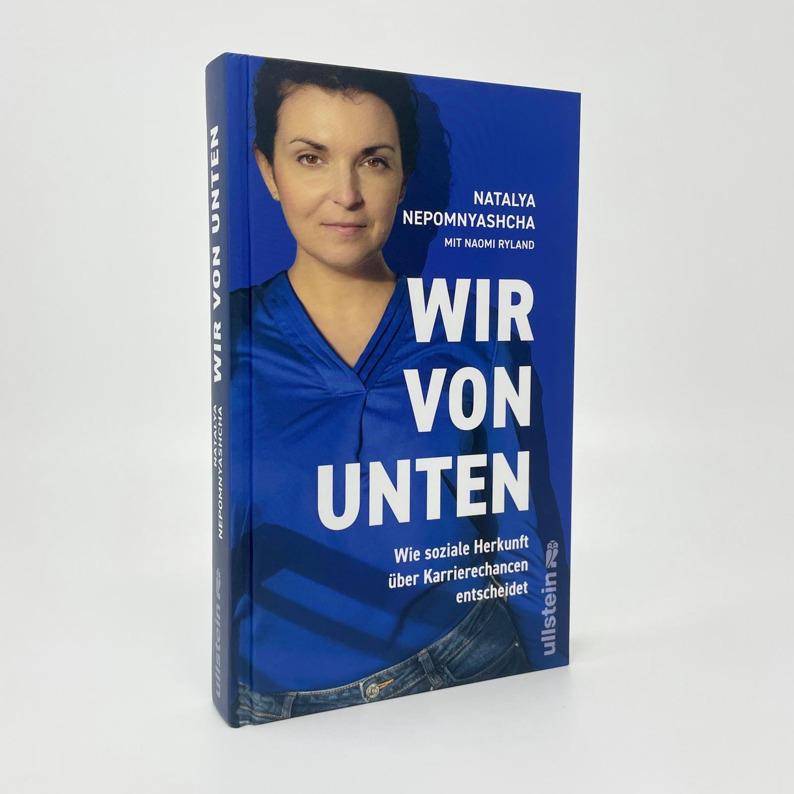 Wir von unten: Wie soziale Herkunft über Karrierechancen entscheidet | Diskriminierung von sozialen Aufsteiger:innen - und wie wir sie stoppen können ... wird an "Netzwerk Chancen" gespendet