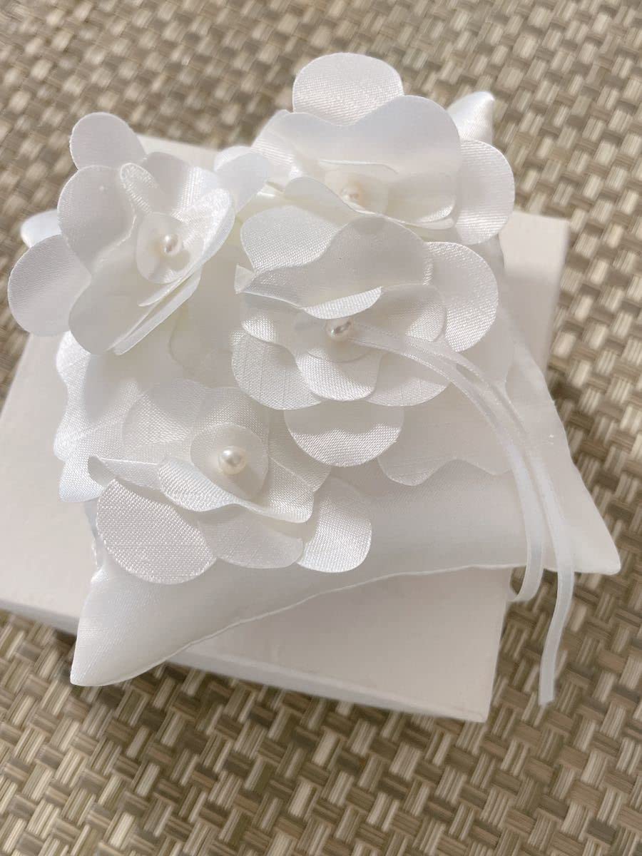 Amazon.co.jp: ponte vecchio ポンテヴェキオ 白 結婚式 指輪交換 ring 