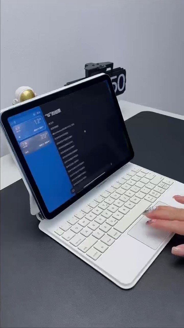 Amazon.co.jp: マジックキーボード iPad Pro 11inch対応スマート iPad