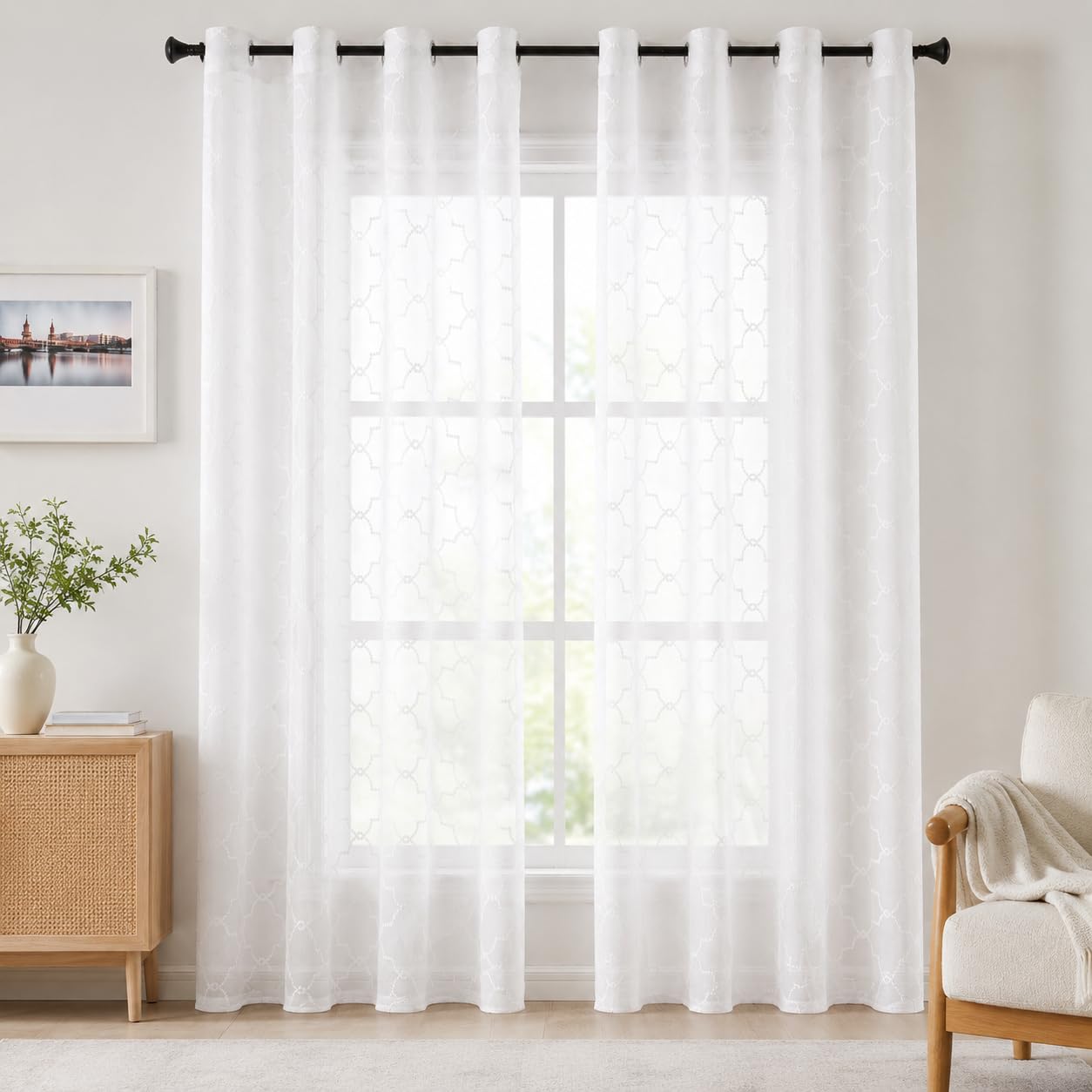 Rideaux blancs tamisants contre le vis-à-vis voilage brodé 140x245 cm