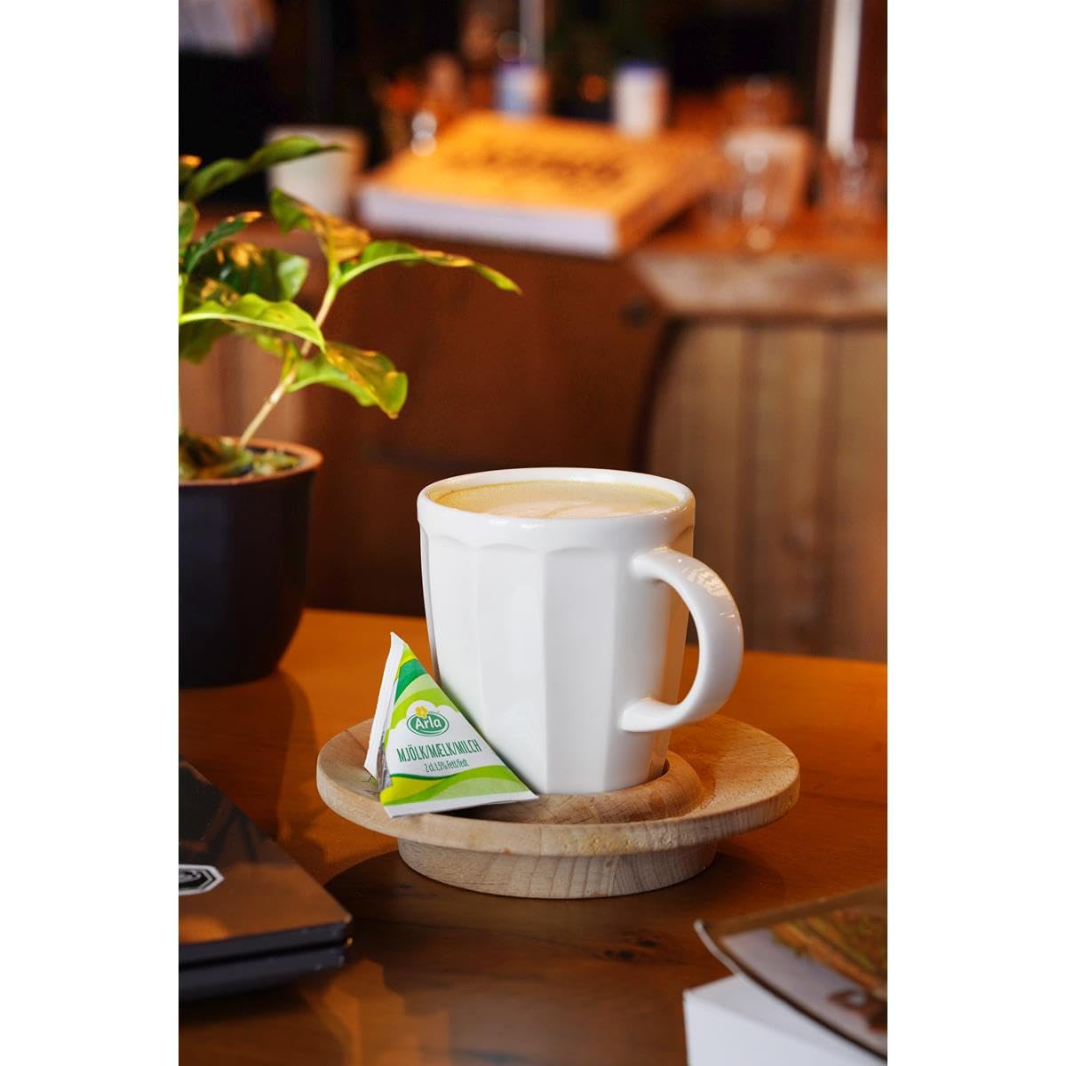 Arla Milch-Portion 1,5% Fett, im Displaykarton, Sie erhalten 1 Packung, Packungsinhalt: 100 Einzelportionen