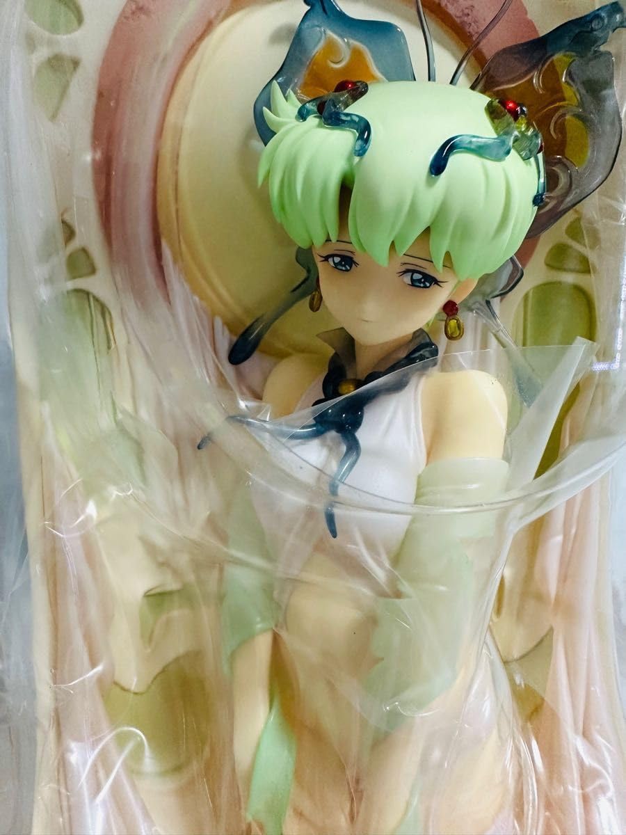 【最終値下げ】マジカルエミ　アルター フィギュア Amazon.co.jp: [ 、 ] 魔法のスター マジカルエミ 1 6 完成品
