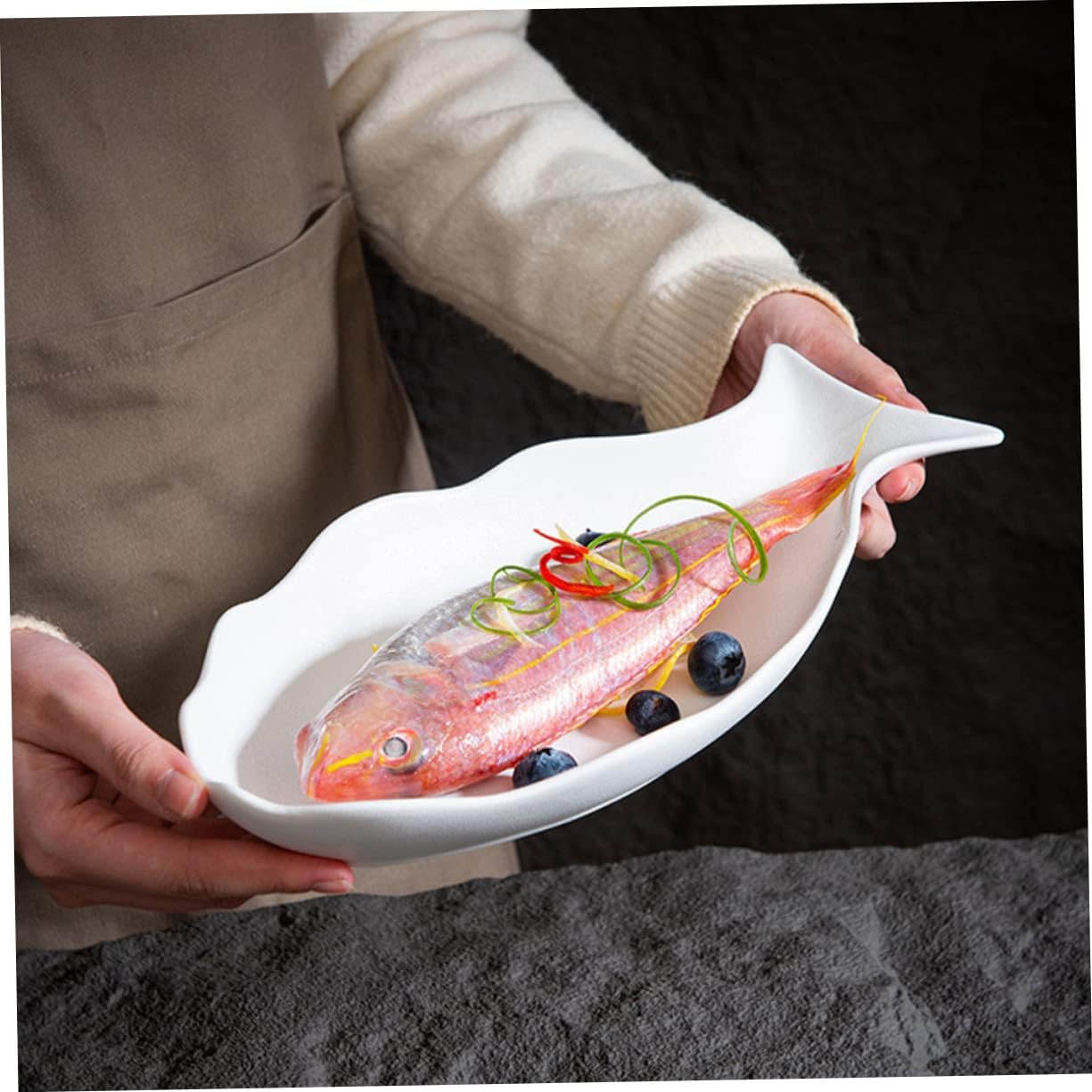 Creative Fish Shaped Serving Plate 12-inch Ceramic Plate for Steaming and Baking Elegant Frosted Finish for Home Kitchen and Restaurant Use